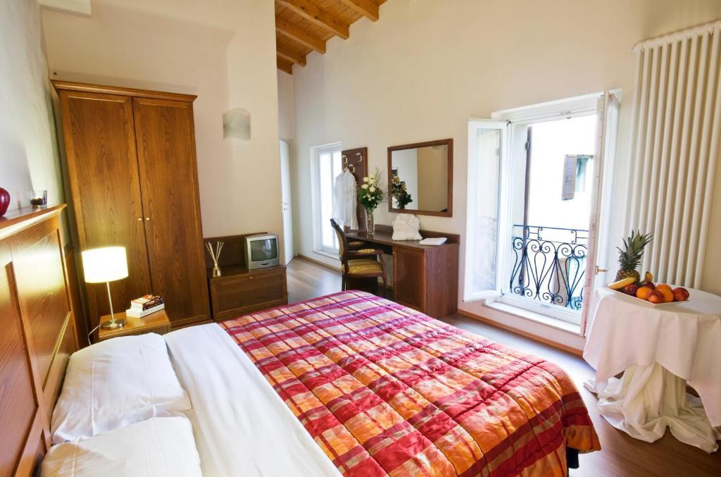 Arena Inn B&B Верона Екстериор снимка